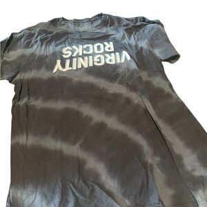 Virginity Rocks size large Black Graphic T-Shirt new never worn